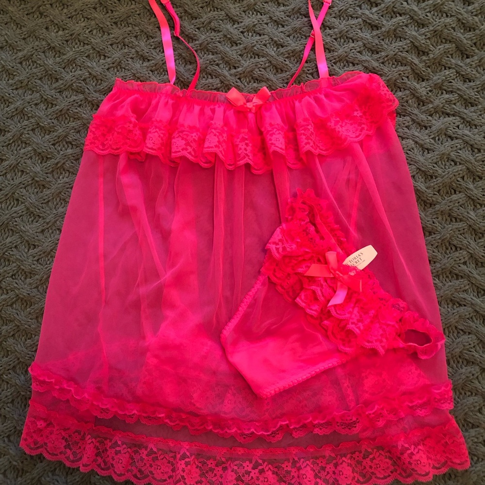 Sexy nightwear VS
